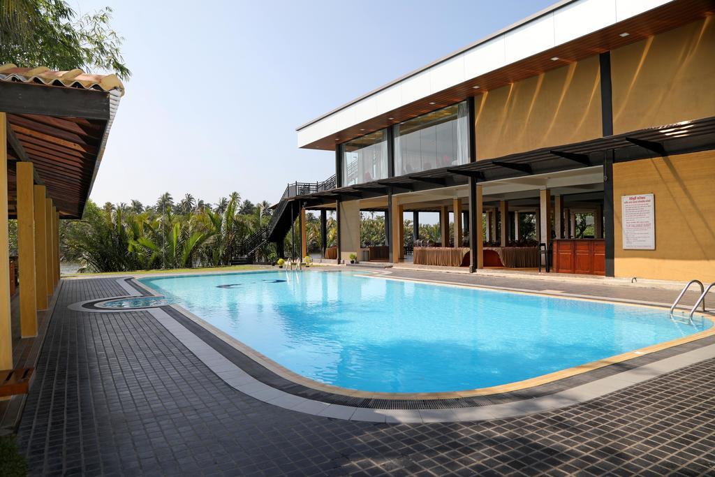 Kumudu Valley Resort Wayikkal Exterior photo