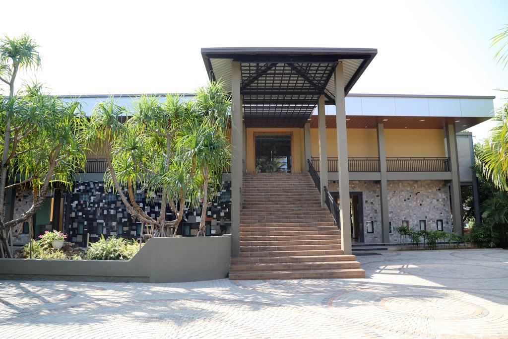 Kumudu Valley Resort Wayikkal Exterior photo